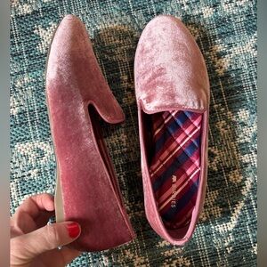 Pink Birdies slip on size 7